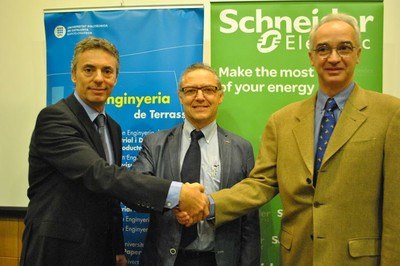 La Escuela de Ingeniería de Terrassa y Schneider Electric renuevan su acuerdo