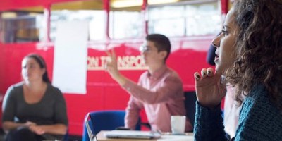 Proyecto en el CERN para desarrollar un dispositivo para llevar electricidad a los campos de refugiados